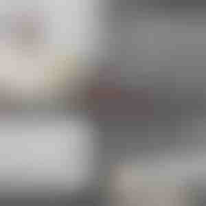 Dik, zelfklevend behang (35 x 500 cm) | WALLPOSH